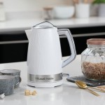 Czajnik elektryczny RUSSELL HOBBS 28080-70